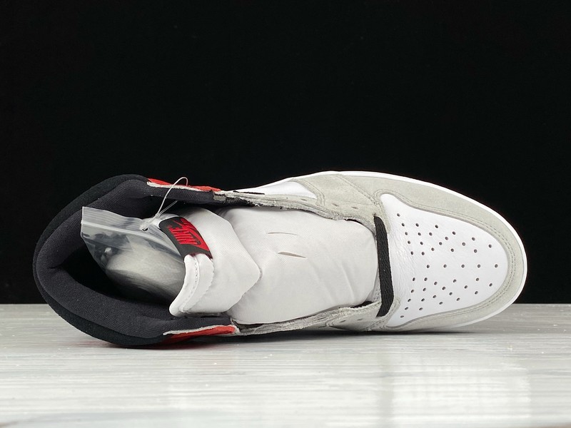 Air Jordan 1 High OG AJ1 Smoke Grey